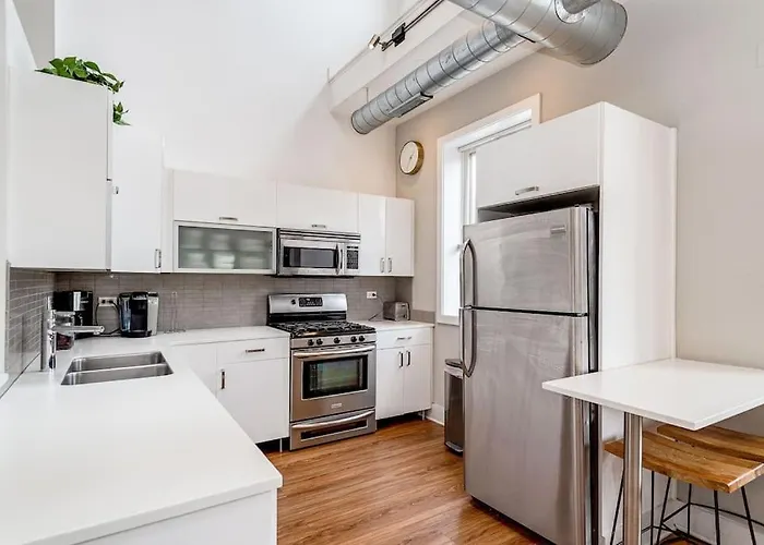 Beautiful Unit Chi In Prime River North - Floor Apartamento Chicago